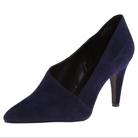 NINE WEST  Proud Mama Navy Suede Pump, size 7.5 - Picture 1 of 8